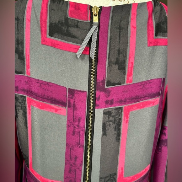 Eliza J Lined Midi Dress in Cool Colors with Sexy Zipper along the back size 6 - Picture 5 of 11